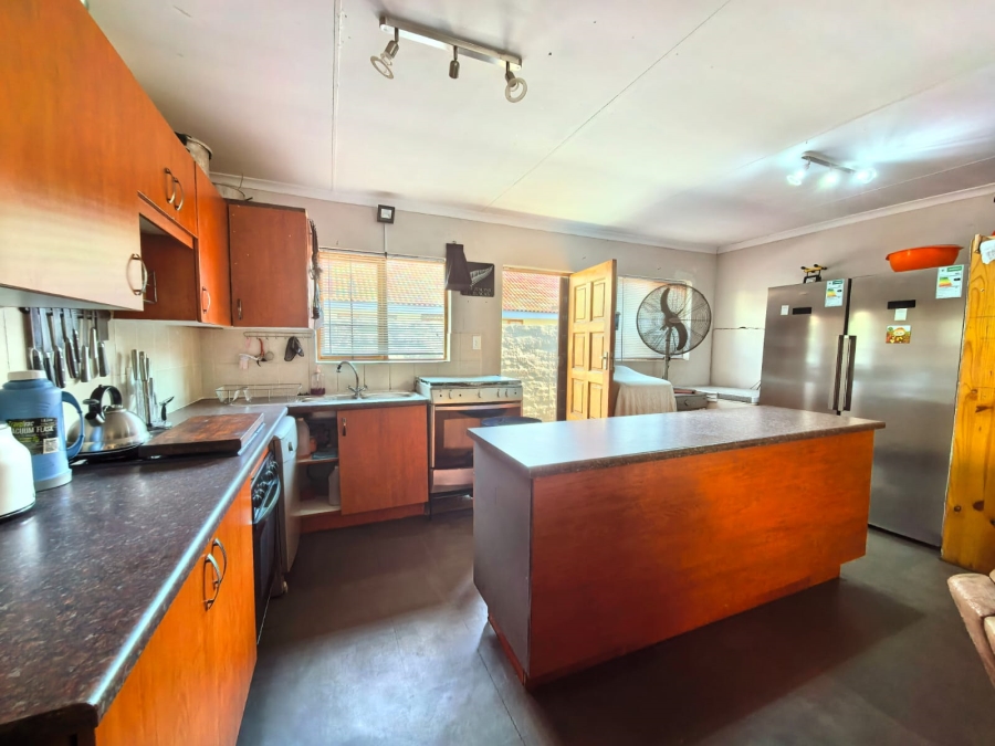 3 Bedroom Property for Sale in Vaalpark Free State